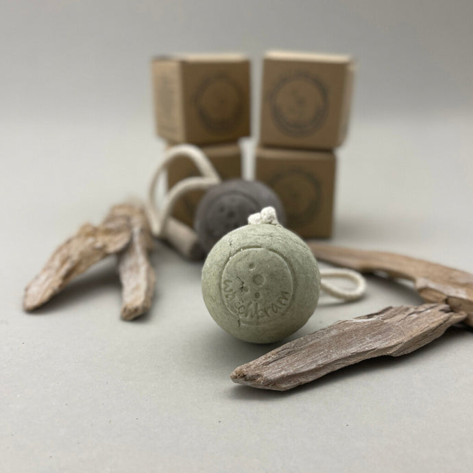 men 2-in-1 green matcha | für trockenes Haar und Kopfhaut (75g)