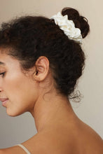 Silk Scrunchie White | Aus Maulbeerseide